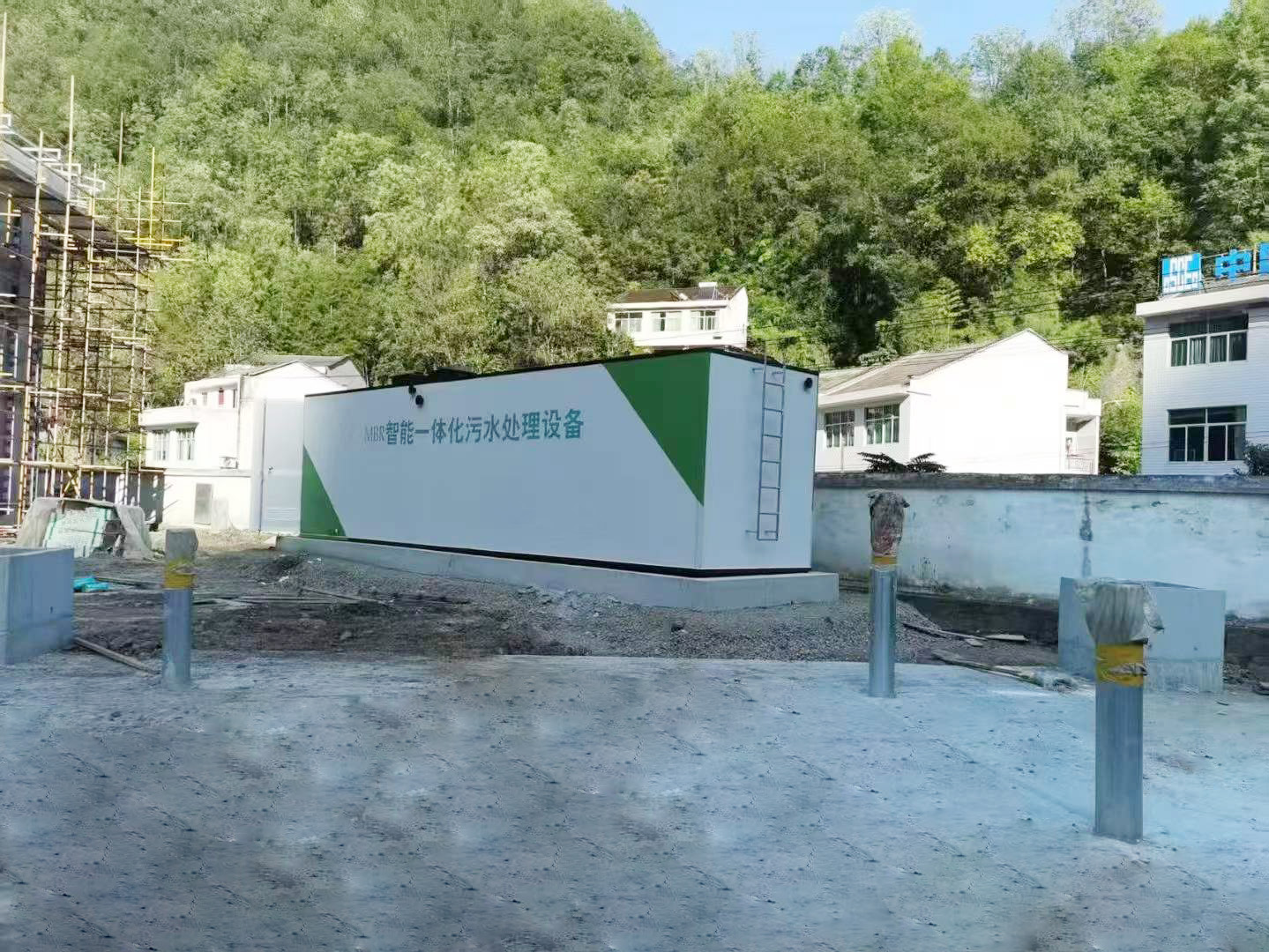 安康北停車區(qū)60噸每天設(shè)備就位